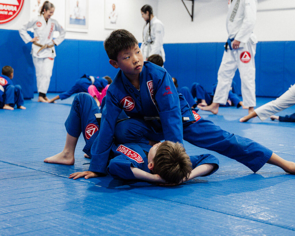 training bjj and self defense on class